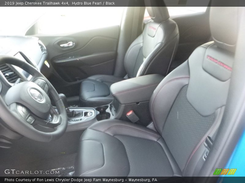 Hydro Blue Pearl / Black 2019 Jeep Cherokee Trailhawk 4x4