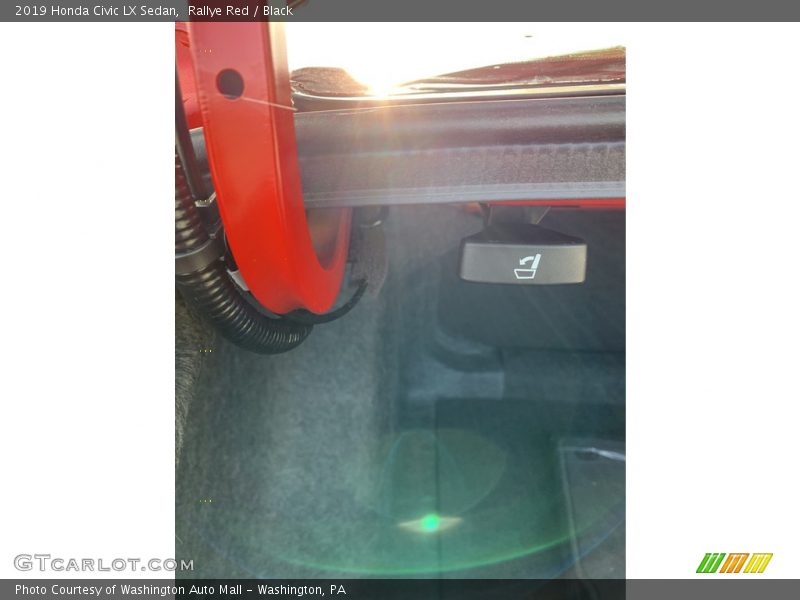 Rallye Red / Black 2019 Honda Civic LX Sedan