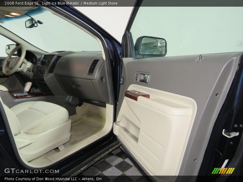 Light Ice Blue Metallic / Medium Light Stone 2008 Ford Edge SE