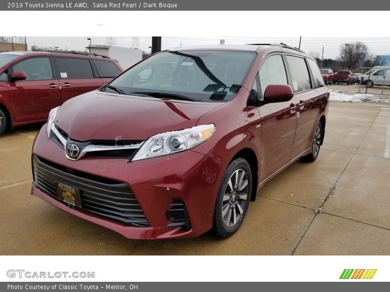 Salsa Red Pearl / Dark Bisque 2019 Toyota Sienna LE AWD