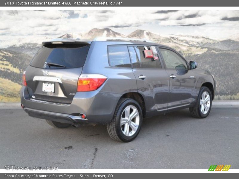 Magnetic Gray Metallic / Ash 2010 Toyota Highlander Limited 4WD