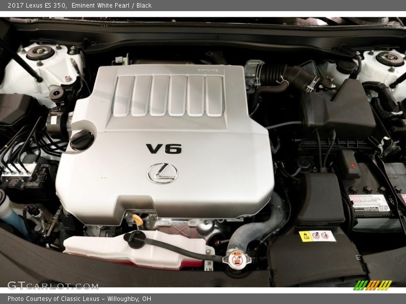 Eminent White Pearl / Black 2017 Lexus ES 350