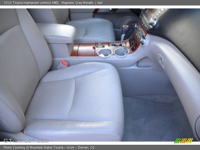 Magnetic Gray Metallic / Ash 2010 Toyota Highlander Limited 4WD