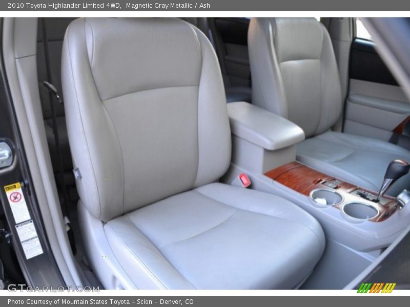 Magnetic Gray Metallic / Ash 2010 Toyota Highlander Limited 4WD