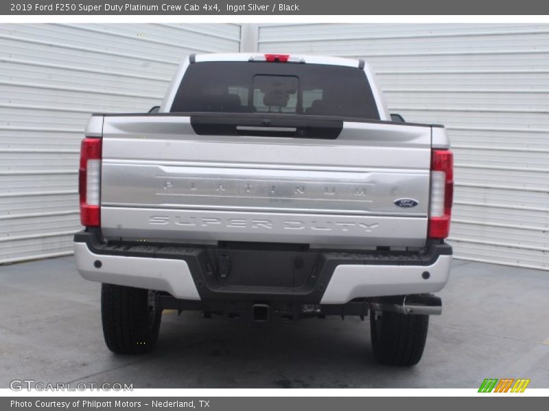Ingot Silver / Black 2019 Ford F250 Super Duty Platinum Crew Cab 4x4