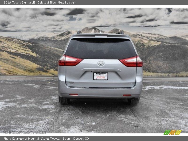 Celestial Silver Metallic / Ash 2019 Toyota Sienna LE