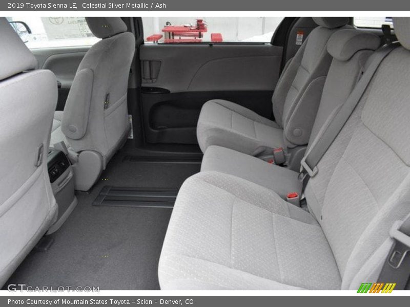 Celestial Silver Metallic / Ash 2019 Toyota Sienna LE