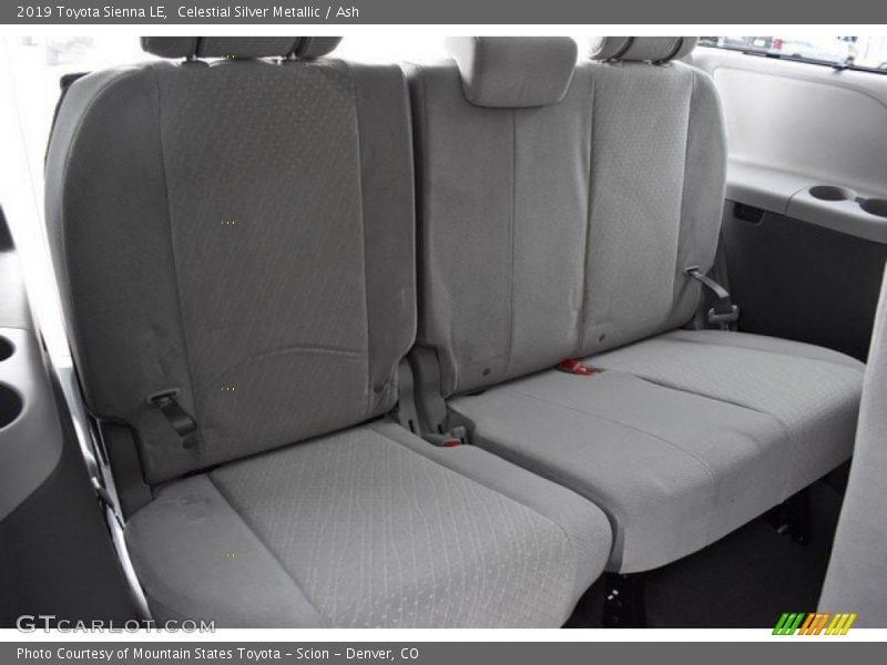 Celestial Silver Metallic / Ash 2019 Toyota Sienna LE