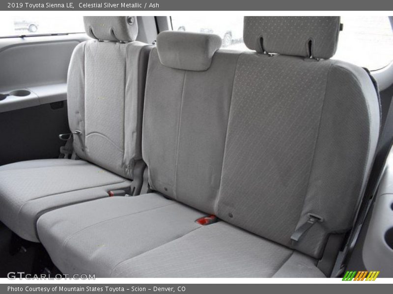 Celestial Silver Metallic / Ash 2019 Toyota Sienna LE
