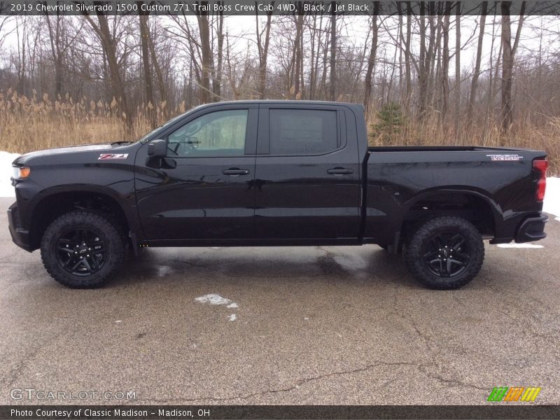  2019 Silverado 1500 Custom Z71 Trail Boss Crew Cab 4WD Black