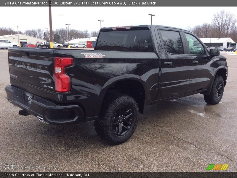 Black / Jet Black 2019 Chevrolet Silverado 1500 Custom Z71 Trail Boss Crew Cab 4WD