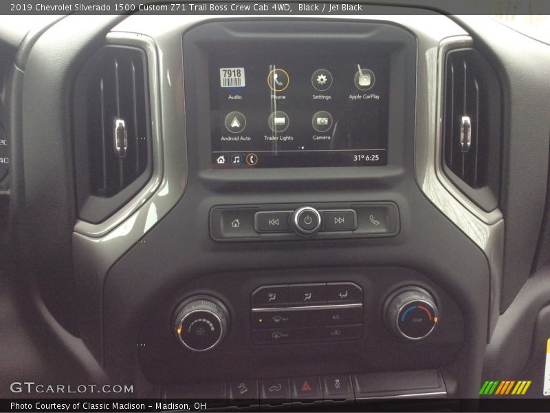 Black / Jet Black 2019 Chevrolet Silverado 1500 Custom Z71 Trail Boss Crew Cab 4WD