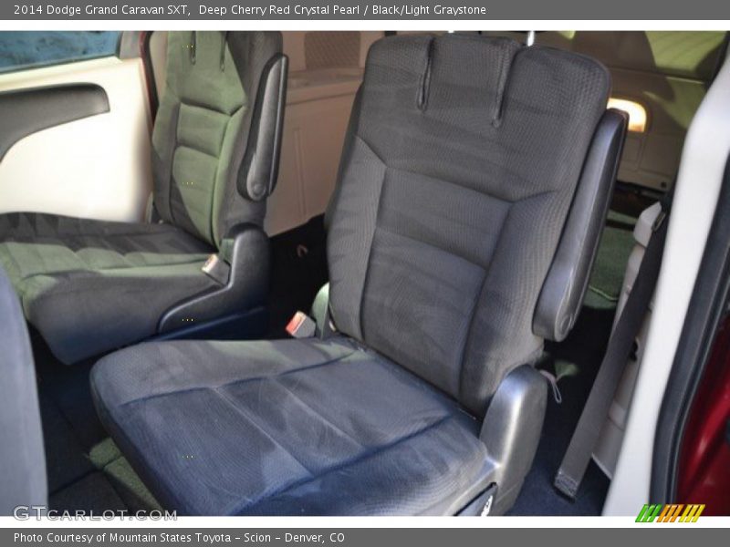 Deep Cherry Red Crystal Pearl / Black/Light Graystone 2014 Dodge Grand Caravan SXT