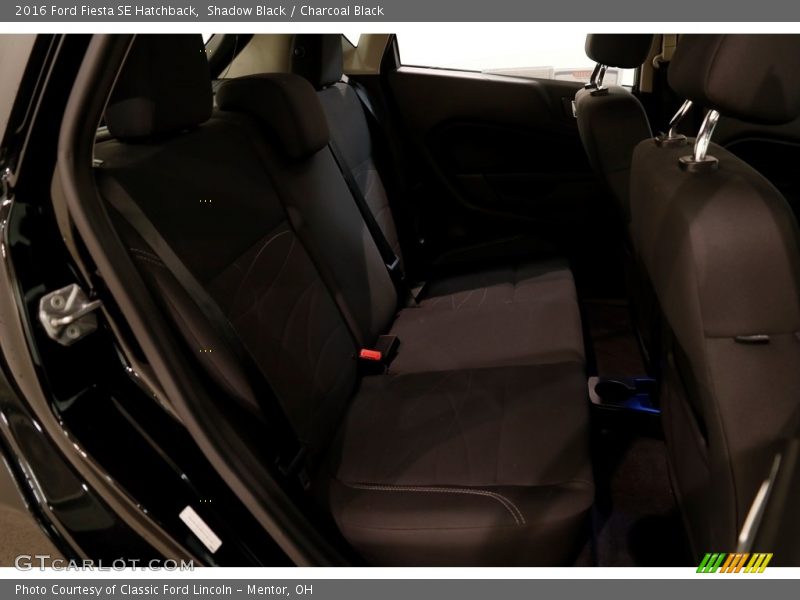 Shadow Black / Charcoal Black 2016 Ford Fiesta SE Hatchback