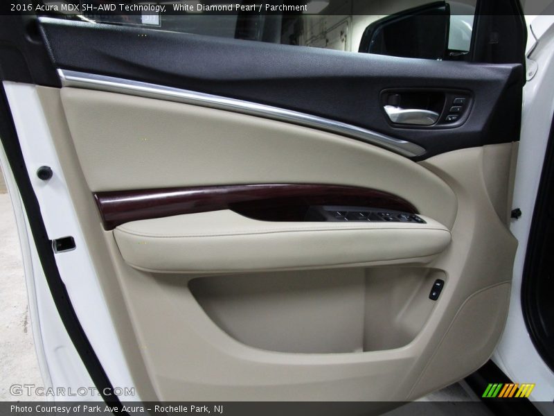 White Diamond Pearl / Parchment 2016 Acura MDX SH-AWD Technology