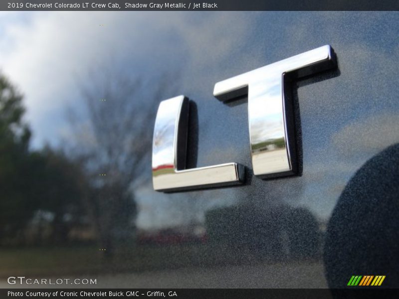 Shadow Gray Metallic / Jet Black 2019 Chevrolet Colorado LT Crew Cab
