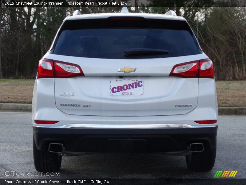 Iridescent Pearl Tricoat / Jet Black 2019 Chevrolet Equinox Premier