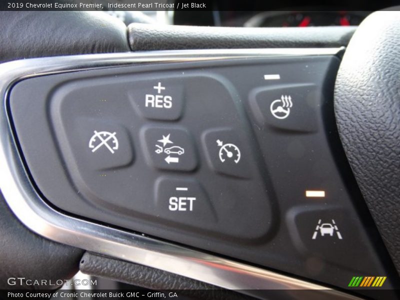 Iridescent Pearl Tricoat / Jet Black 2019 Chevrolet Equinox Premier