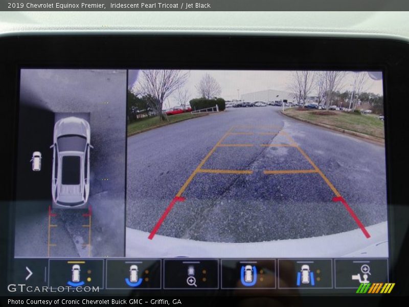 Iridescent Pearl Tricoat / Jet Black 2019 Chevrolet Equinox Premier