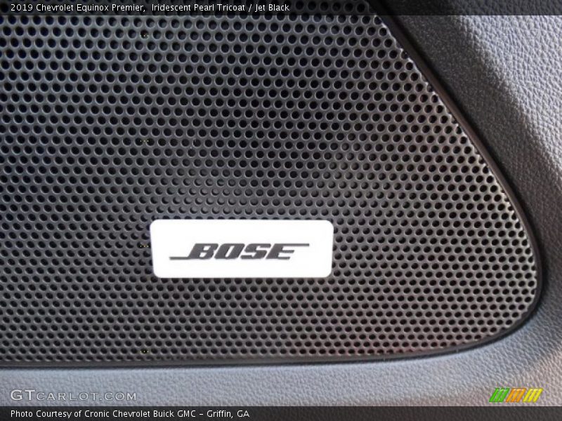Iridescent Pearl Tricoat / Jet Black 2019 Chevrolet Equinox Premier
