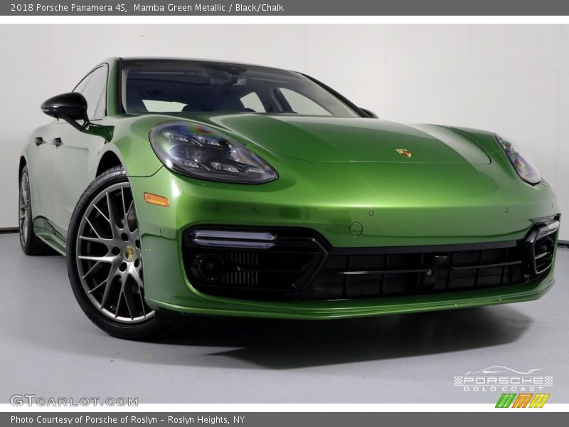 Mamba Green Metallic / Black/Chalk 2018 Porsche Panamera 4S