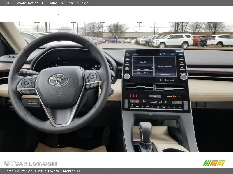 Wind Chill Pearl / Beige 2019 Toyota Avalon XLE