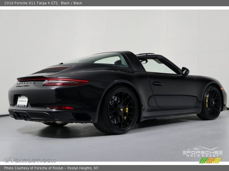 Black / Black 2019 Porsche 911 Targa 4 GTS