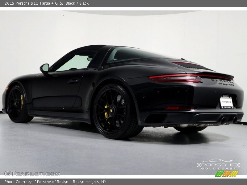 Black / Black 2019 Porsche 911 Targa 4 GTS