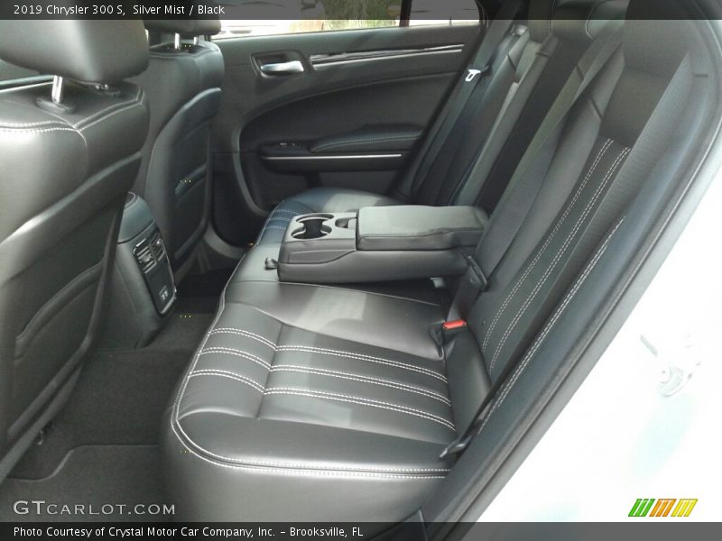 Rear Seat of 2019 300 S