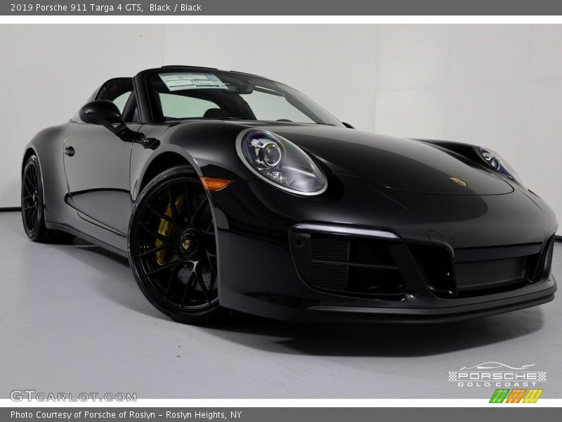 Black / Black 2019 Porsche 911 Targa 4 GTS