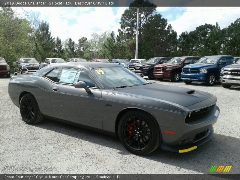 Destroyer Gray / Black 2019 Dodge Challenger R/T Scat Pack