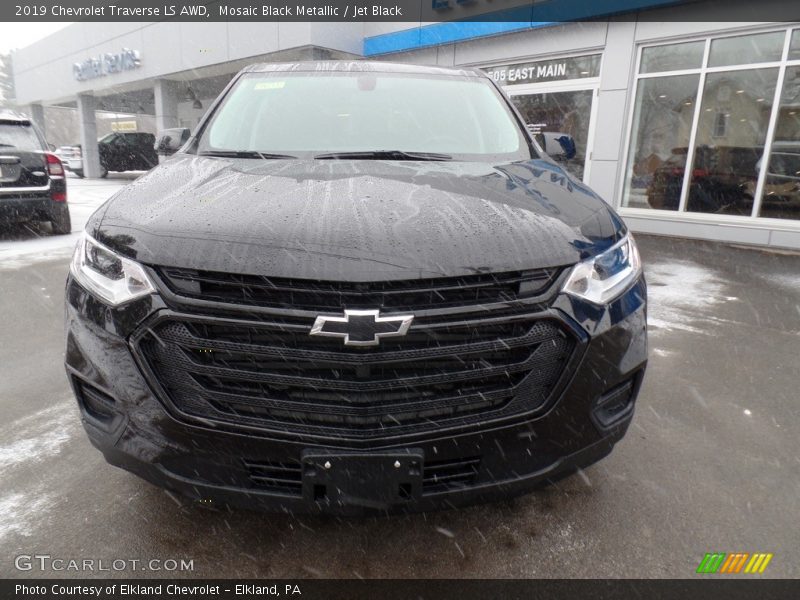 Mosaic Black Metallic / Jet Black 2019 Chevrolet Traverse LS AWD
