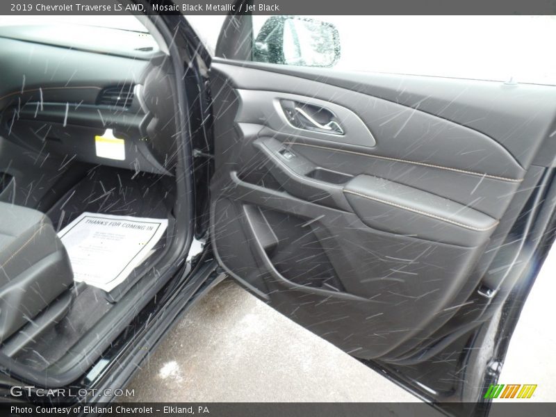 Mosaic Black Metallic / Jet Black 2019 Chevrolet Traverse LS AWD