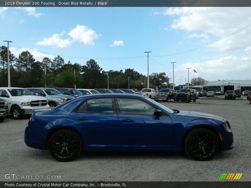 Ocean Blue Metallic / Black 2019 Chrysler 300 Touring