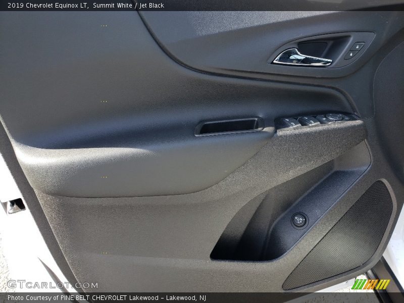 Summit White / Jet Black 2019 Chevrolet Equinox LT