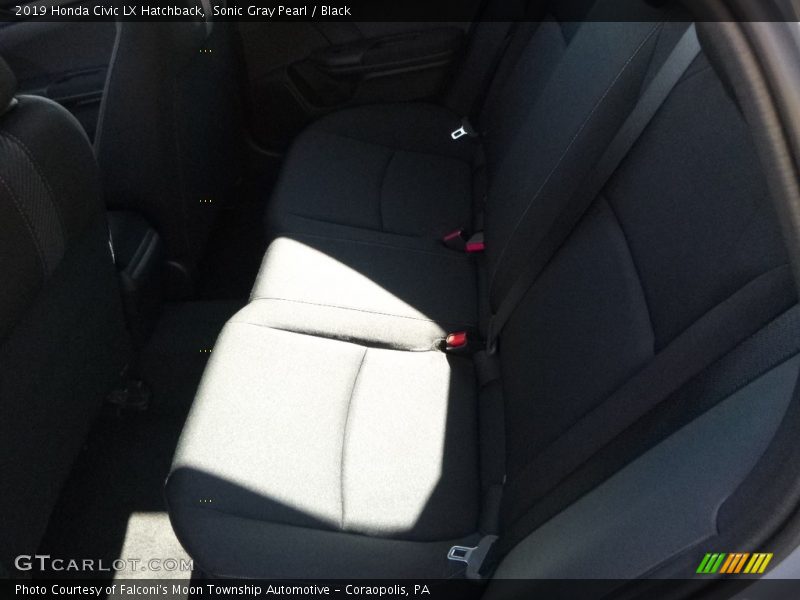 Sonic Gray Pearl / Black 2019 Honda Civic LX Hatchback