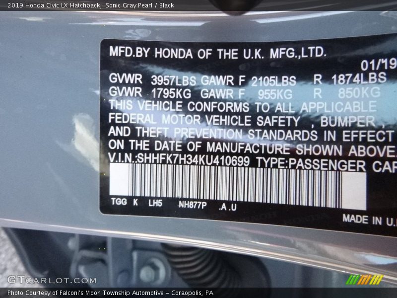 Sonic Gray Pearl / Black 2019 Honda Civic LX Hatchback