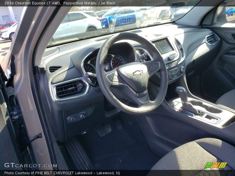 Pepperdust Metallic / Jet Black 2019 Chevrolet Equinox LT AWD