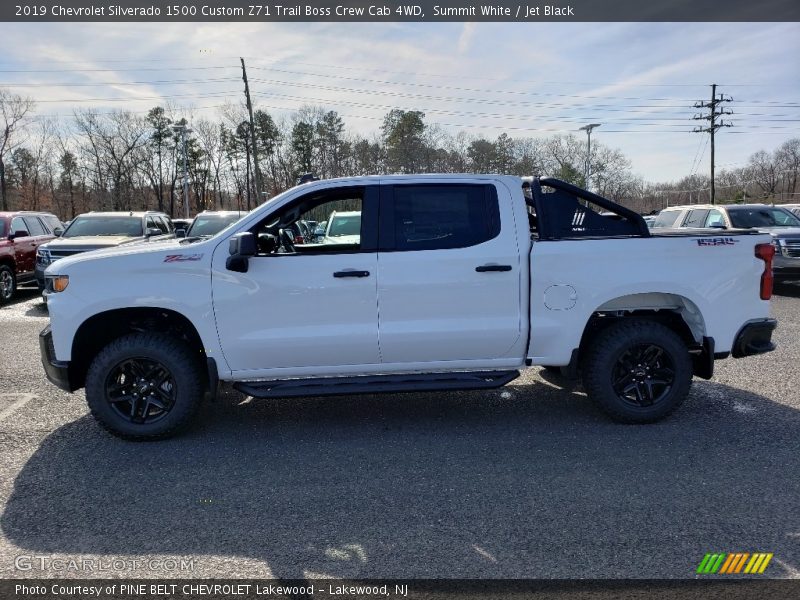 Summit White / Jet Black 2019 Chevrolet Silverado 1500 Custom Z71 Trail Boss Crew Cab 4WD