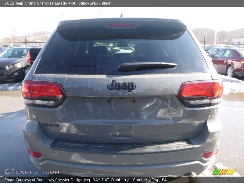 Sting-Gray / Black 2019 Jeep Grand Cherokee Laredo 4x4