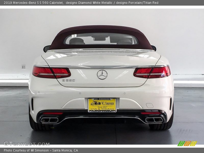 designo Diamond White Metallic / designo Porcelain/Titian Red 2019 Mercedes-Benz S S 560 Cabriolet