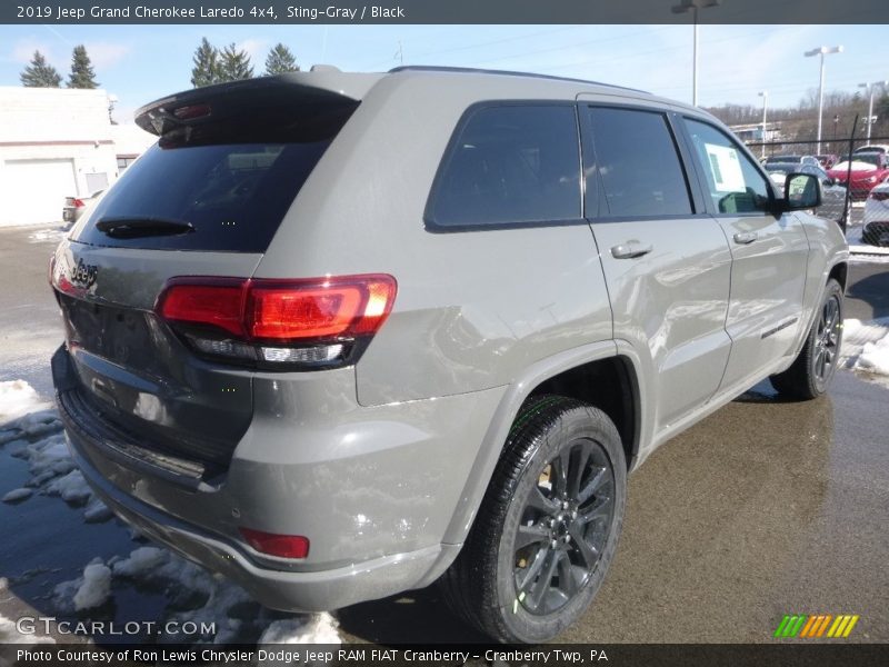 Sting-Gray / Black 2019 Jeep Grand Cherokee Laredo 4x4