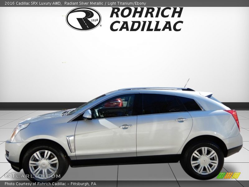 Radiant Silver Metallic / Light Titanium/Ebony 2016 Cadillac SRX Luxury AWD