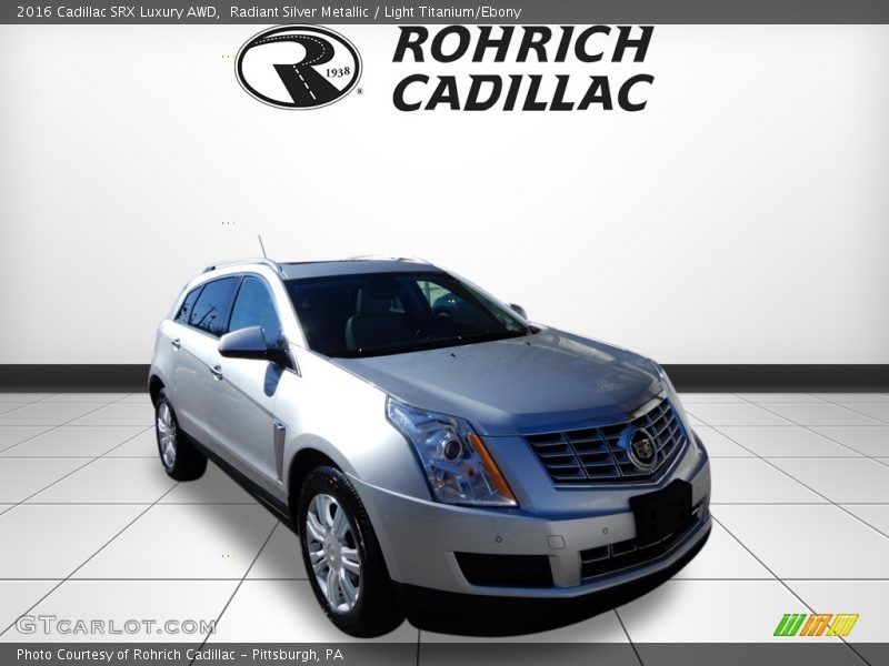 Radiant Silver Metallic / Light Titanium/Ebony 2016 Cadillac SRX Luxury AWD