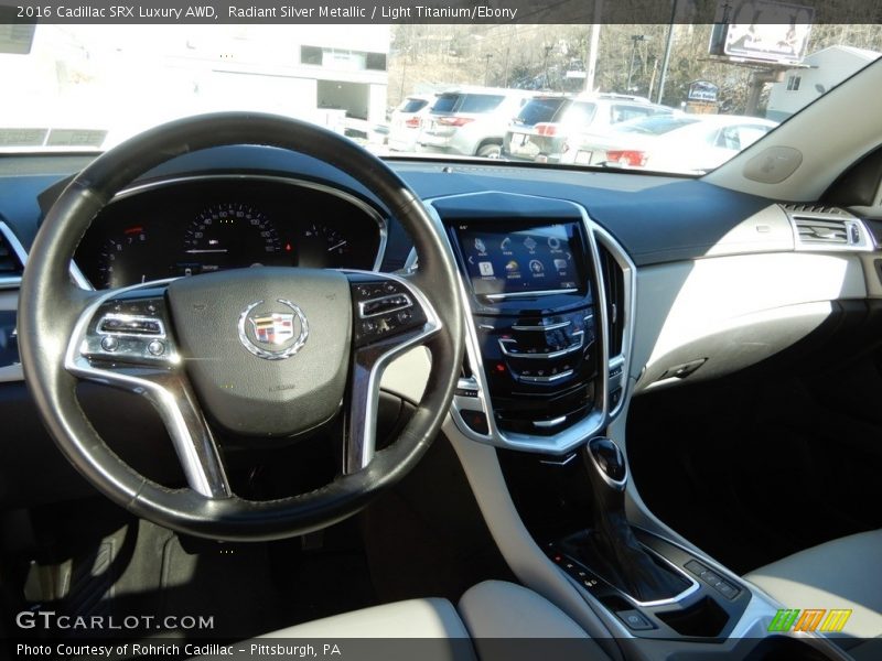 Radiant Silver Metallic / Light Titanium/Ebony 2016 Cadillac SRX Luxury AWD