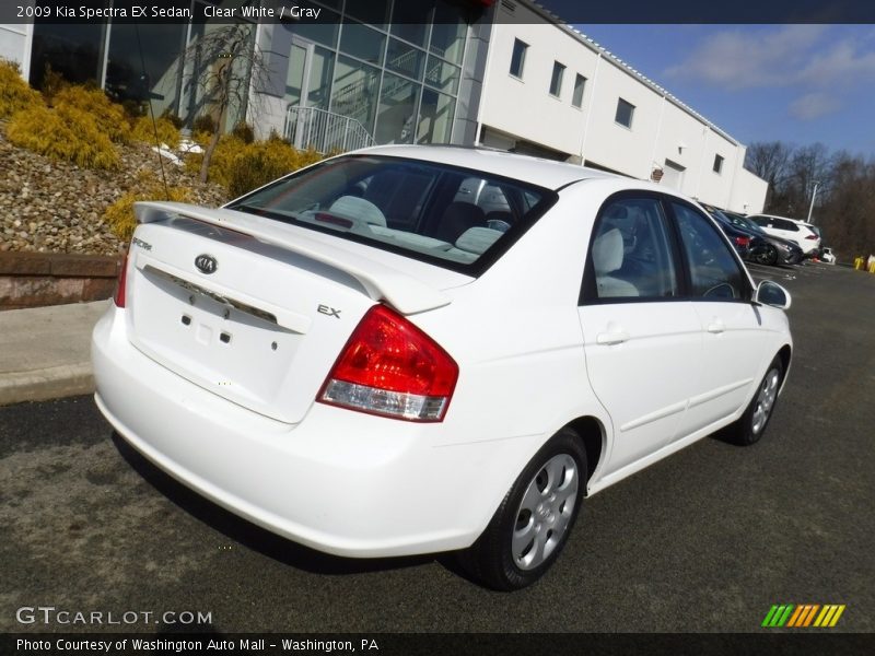 Clear White / Gray 2009 Kia Spectra EX Sedan
