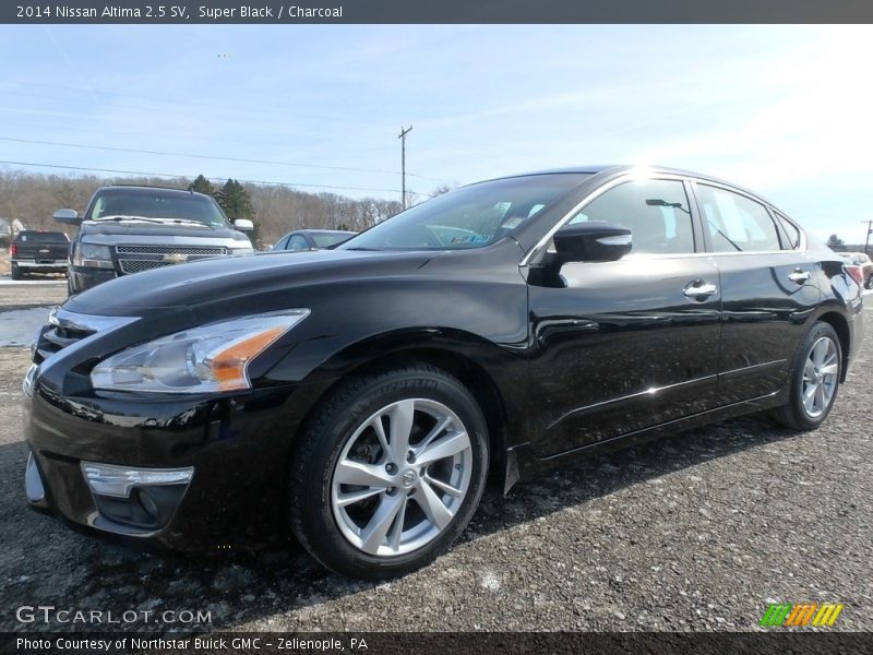 Super Black / Charcoal 2014 Nissan Altima 2.5 SV