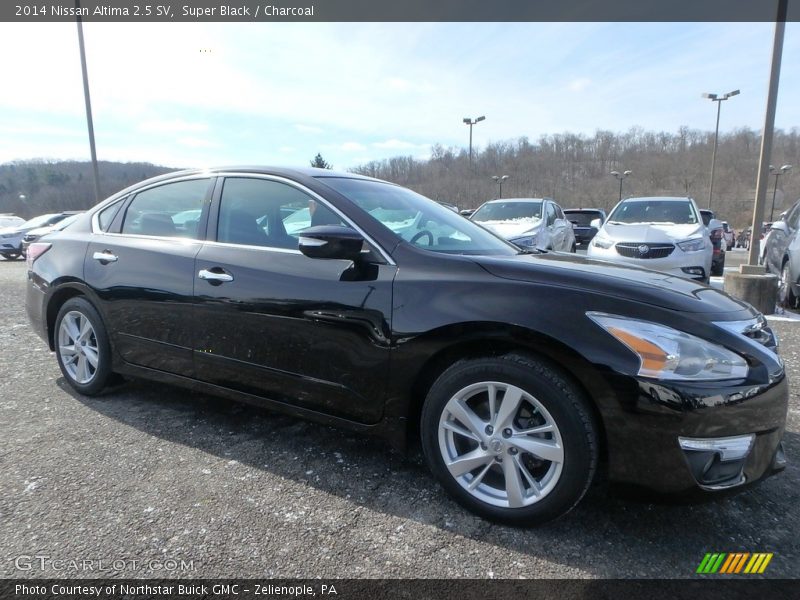 Super Black / Charcoal 2014 Nissan Altima 2.5 SV