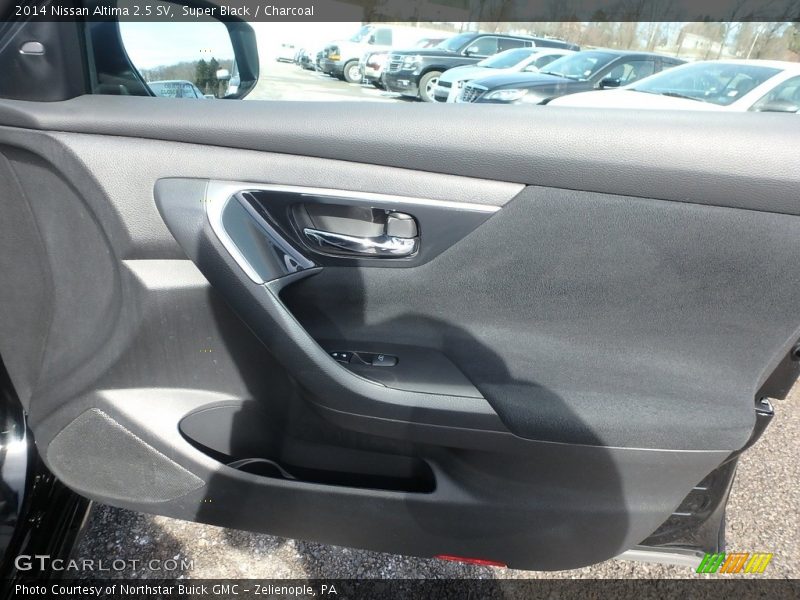 Super Black / Charcoal 2014 Nissan Altima 2.5 SV