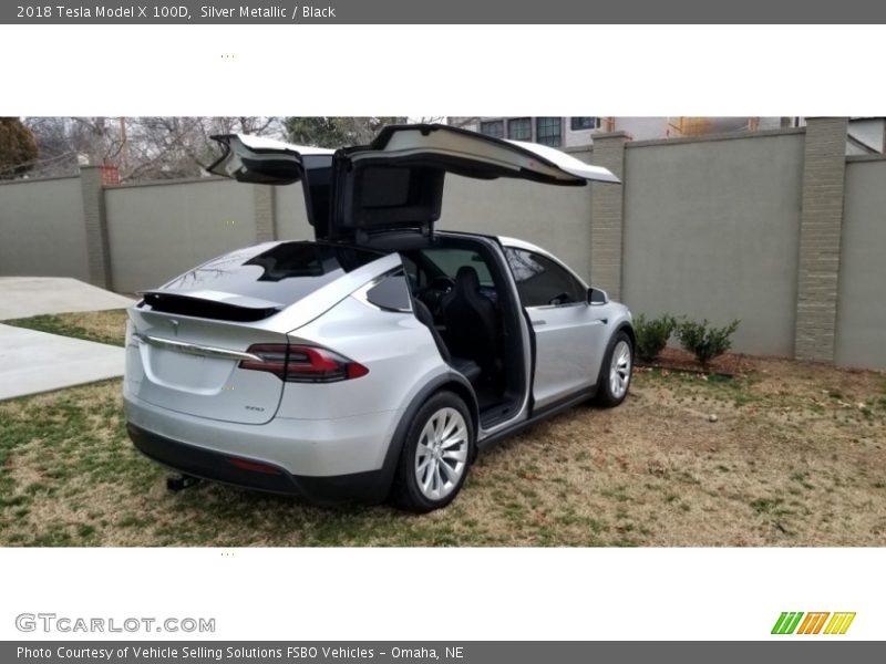 Silver Metallic / Black 2018 Tesla Model X 100D